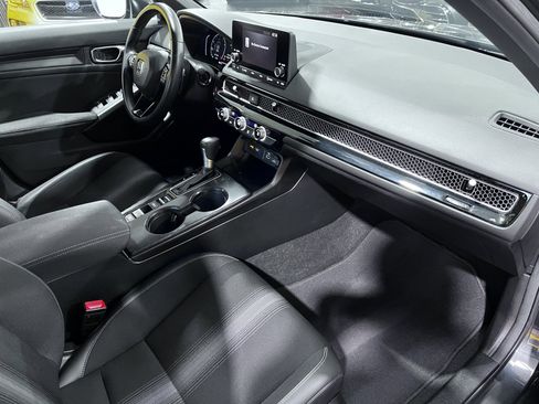 Used 2024 Honda Civic Sport image 16