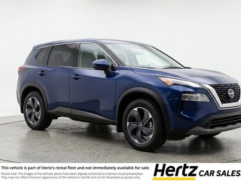 Used 2025 Nissan Rogue SV AWD/4WD image 1