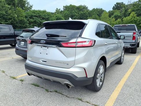 Used 2019 Ford Edge Titanium w/ Cargo Accessory Package AWD/4WD image 4