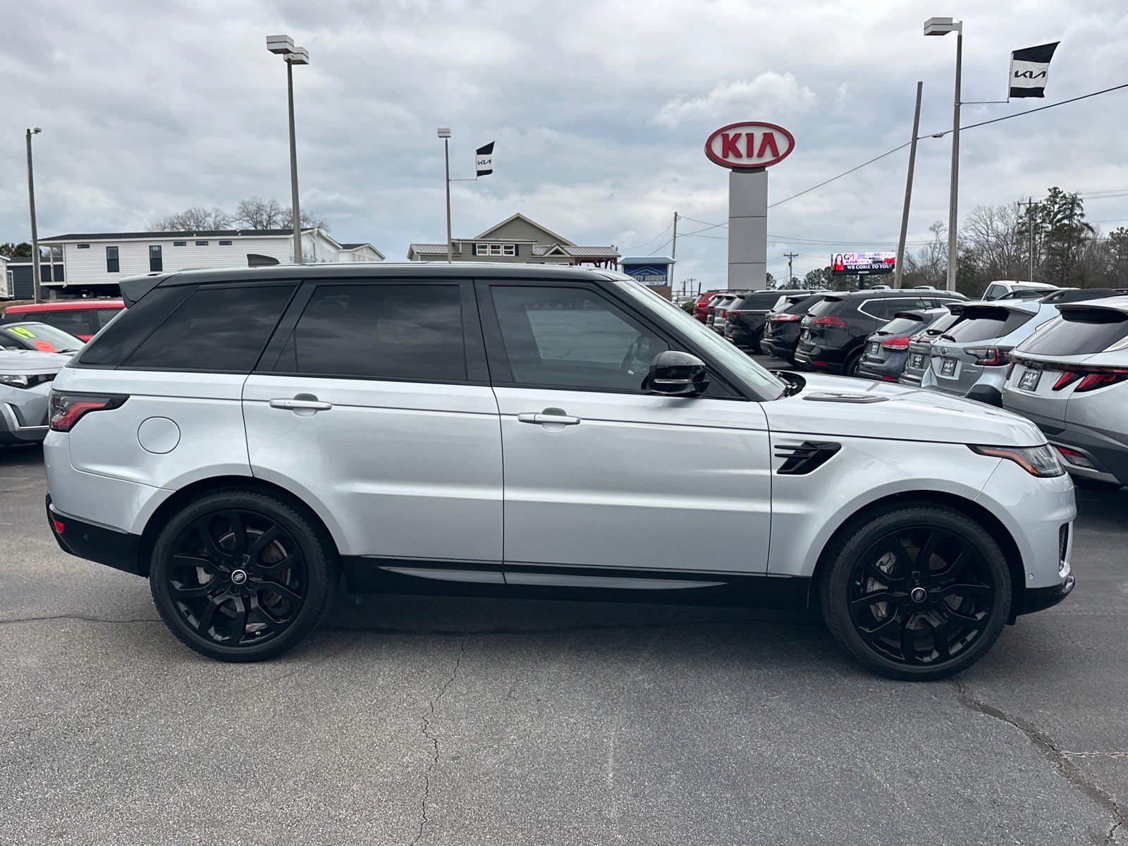 Used 2021 Land Rover Range Rover Sport HSE Silver Edition AWD/4WD image 2