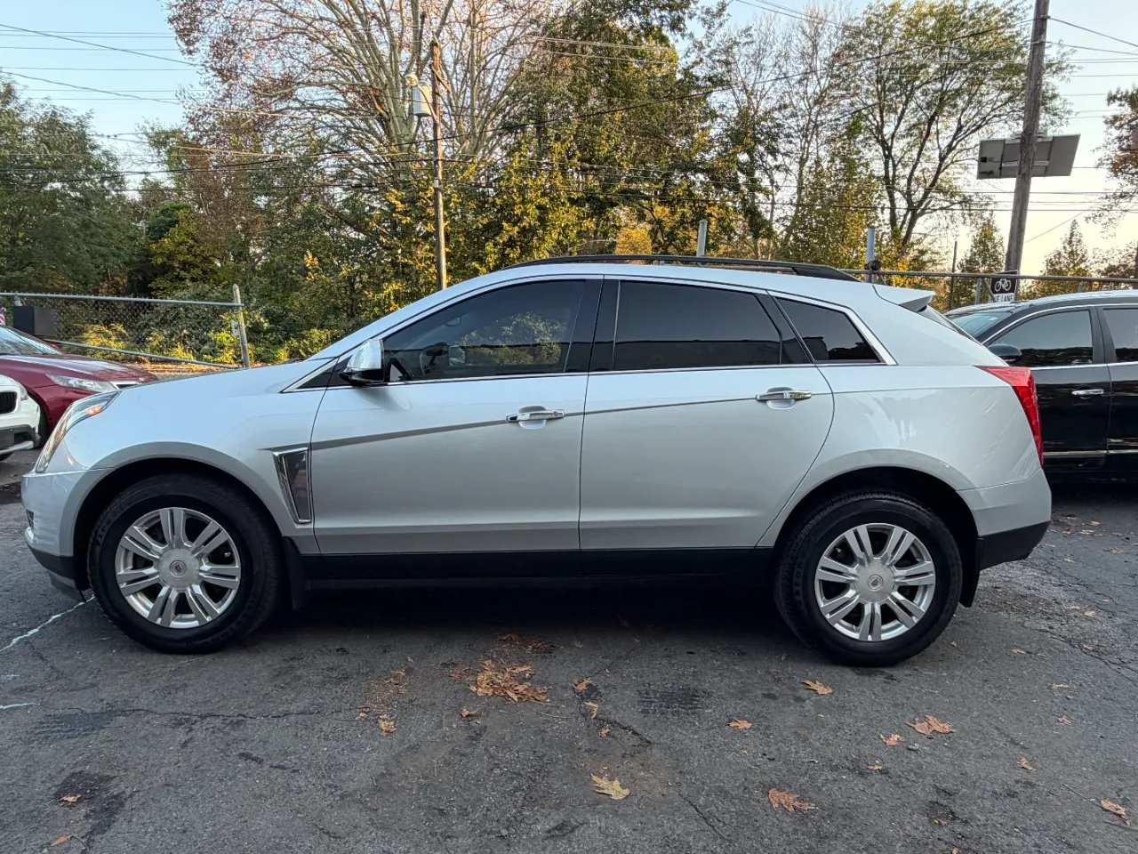 Used 2014 Cadillac SRX FWD image 7