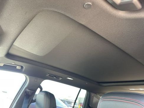 New 2026 Chevrolet Traverse RS w/ LPO, Floor Liner Package AWD/4WD image 22