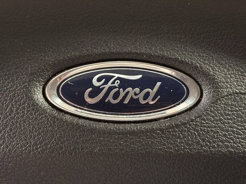 Used 2023 Ford Transit 350 XLT RWD image 25