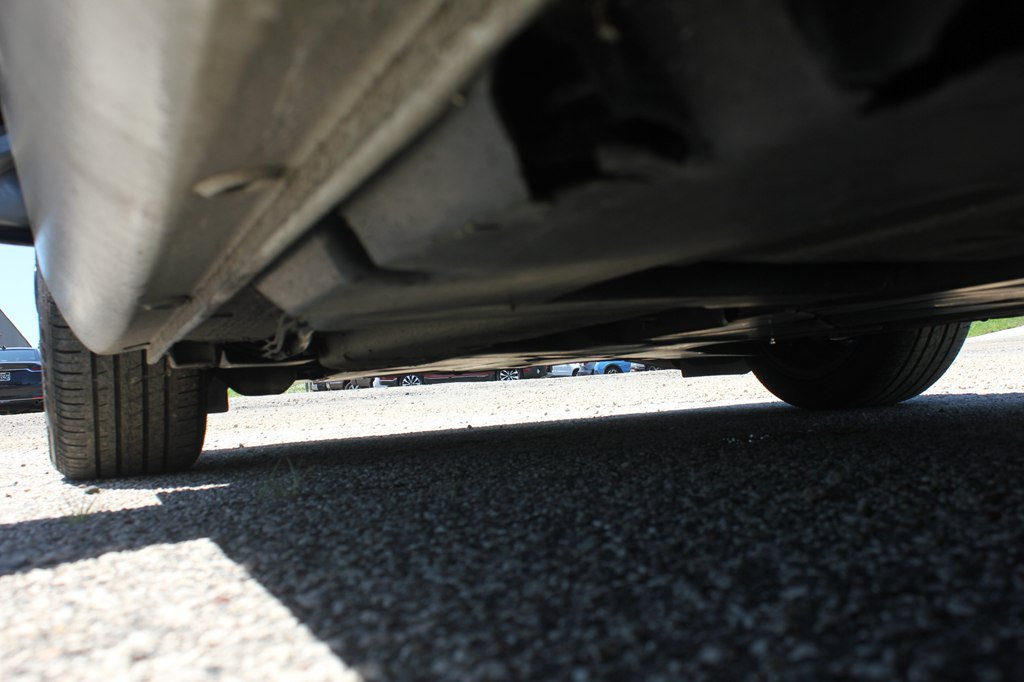 Used 2004 Porsche 911 Carrera RWD image 48
