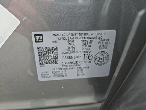 Used 2022 GMC Acadia Denali image 33