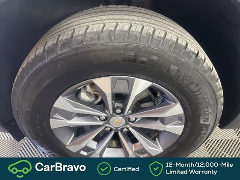 Certified 2025 Chevrolet Equinox LT w/ Convenience Package II image 12