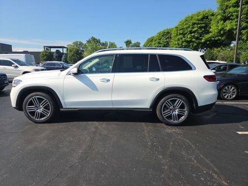 Used 2026 Mercedes-Benz GLS 450 4MATIC image 5