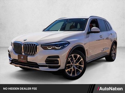 Used 2023 BMW X5 xDrive40i w/ Parking Assistance Package AWD/4WD image 1