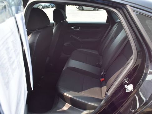 Used 2024 Honda Civic Sport image 28