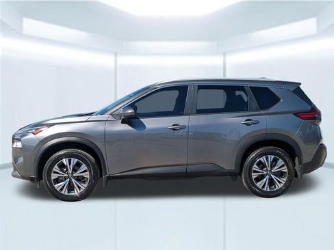 Used 2023 Nissan Rogue SV w/ SV Premium B Package FWD image 2