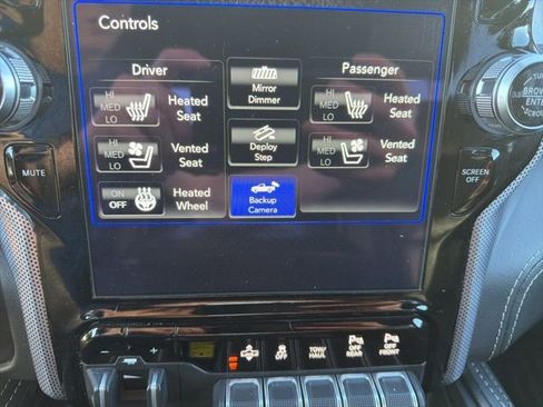 Used 2020 RAM 1500 Limited image 26