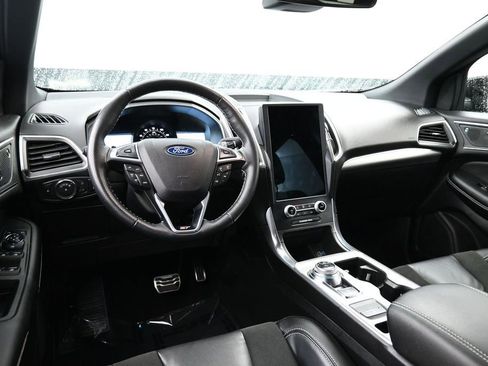 Used 2023 Ford Edge ST AWD/4WD image 11