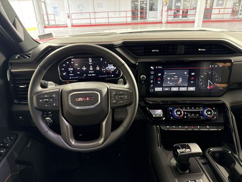 Used 2026 GMC Sierra 1500 AT4 w/ Technology Package AWD/4WD image 16