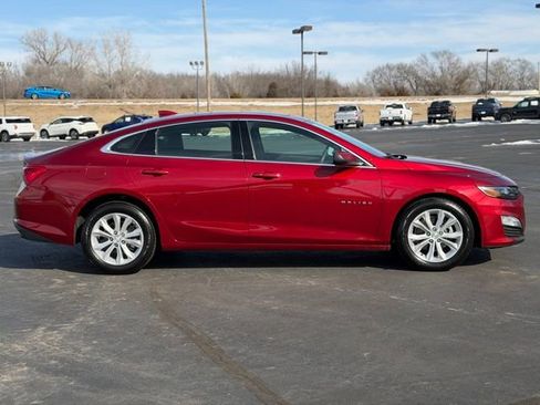 Used 2024 Chevrolet Malibu LT image 8