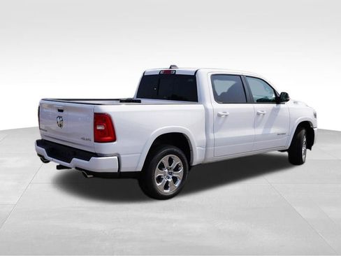New 2026 RAM 1500 Big Horn AWD/4WD image 3