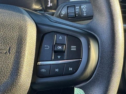 Used 2024 Ford Ranger XL image 18