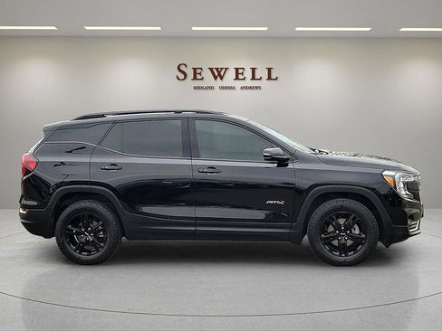 Used 2024 GMC Terrain AT4 w/ Infotainment Package II AWD/4WD image 6