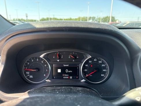 Used 2023 GMC Acadia SLT w/ Preferred Package AWD/4WD image 14