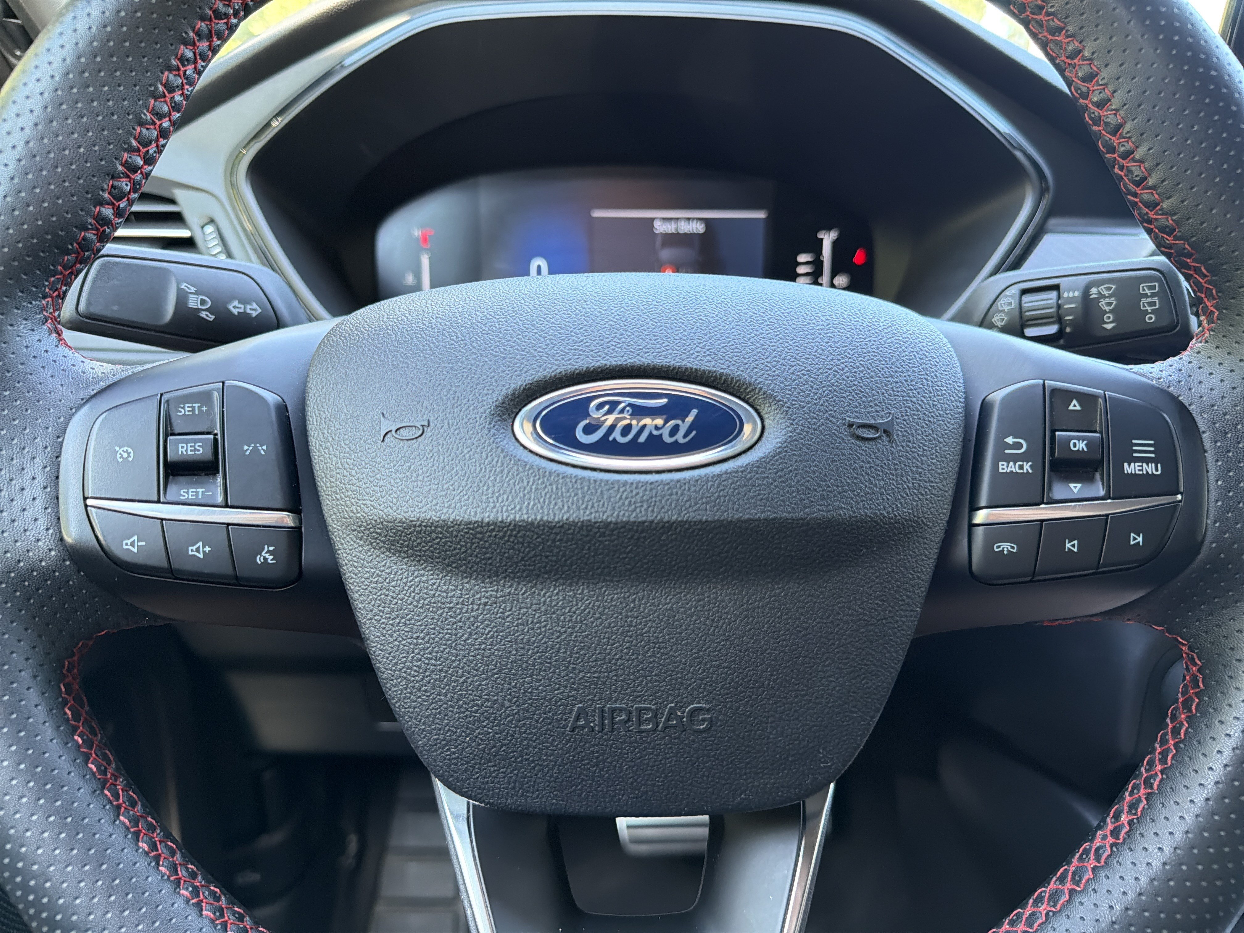 Used 2024 Ford Escape ST-Line AWD/4WD image 13