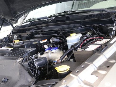 Used 2012 RAM 2500 ST w/ Popular Equipment Group AWD/4WD image 38