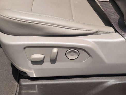 Used 2023 GMC Sierra 1500 SLT w/ SLT Premium Package image 14