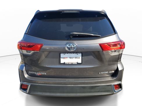 Used 2019 Toyota Highlander Limited image 5