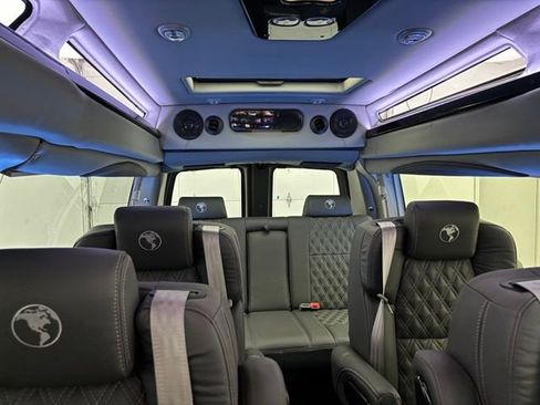 New 2026 GMC Savana 2500 Extended RWD image 48
