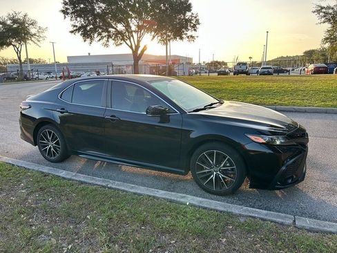 Certified 2023 Toyota Camry SE FWD image 8