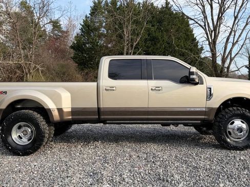 Used 2017 Ford F350 King Ranch w/ King Ranch Ultimate Package image 8