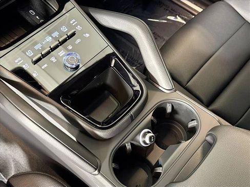 New 2026 Porsche Cayenne S AWD/4WD image 19