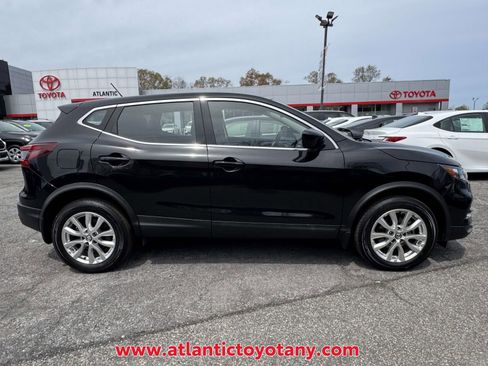 Used 2022 Nissan Rogue Sport S AWD/4WD image 35
