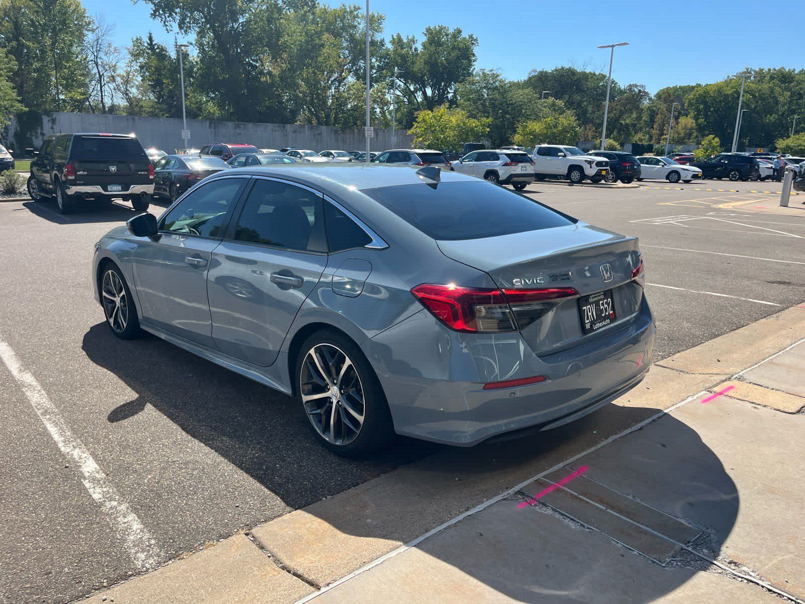 Used 2024 Honda Civic Touring image 4
