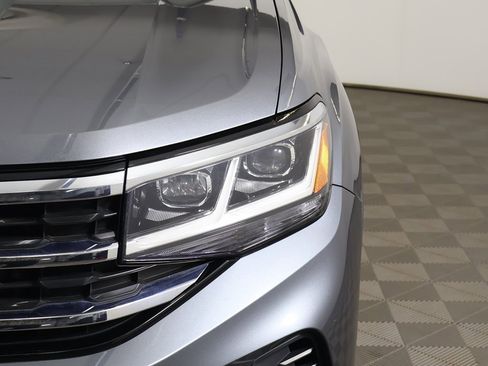 Used 2021 Volkswagen Atlas SE w/ Panoramic Sunroof Package image 16