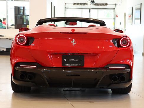 Certified 2022 Ferrari Portofino M image 62