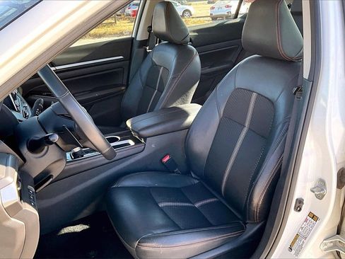 Used 2025 Nissan Altima 2.5 SR image 20