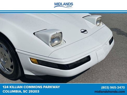 Used 1995 Chevrolet Corvette Coupe RWD image 16