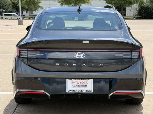 Used 2025 Hyundai Sonata SEL FWD image 7