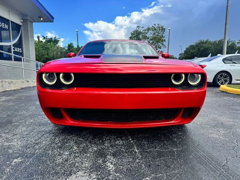 Used 2018 Dodge Challenger R/T w/ Performance Handling Group RWD image 3