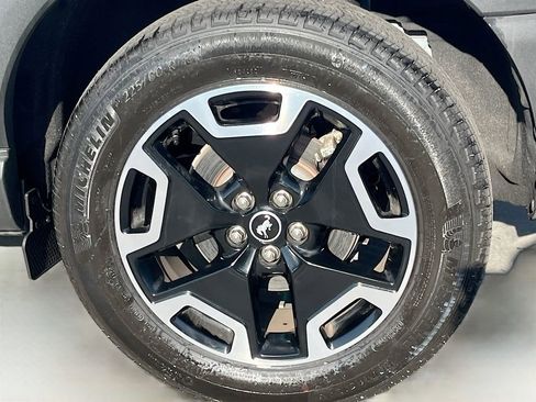 Used 2024 Ford Bronco Sport Outer Banks w/ Tech Package AWD/4WD image 32