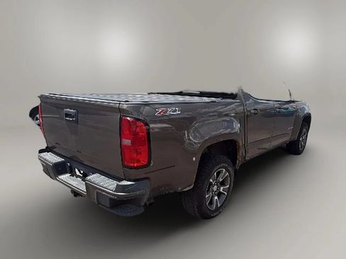 Used 2016 Chevrolet Colorado Z71 AWD/4WD image 5