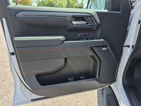 New 2026 GMC Sierra 1500 AT4 w/ AT4 Premium Package AWD/4WD image 11