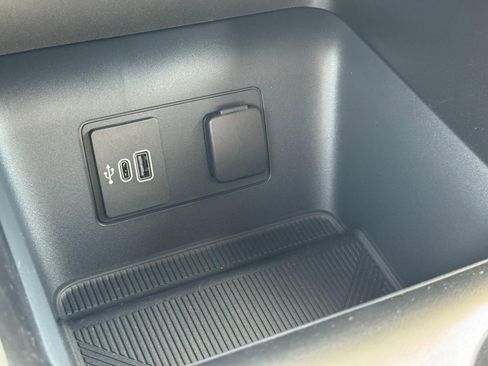 New 2026 Ford Explorer Active image 17