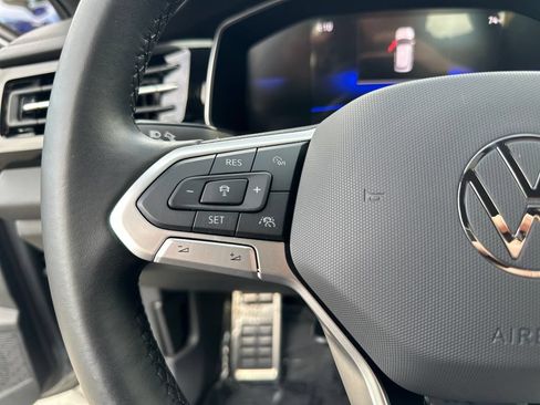 Used 2025 Volkswagen Jetta Sport FWD image 19