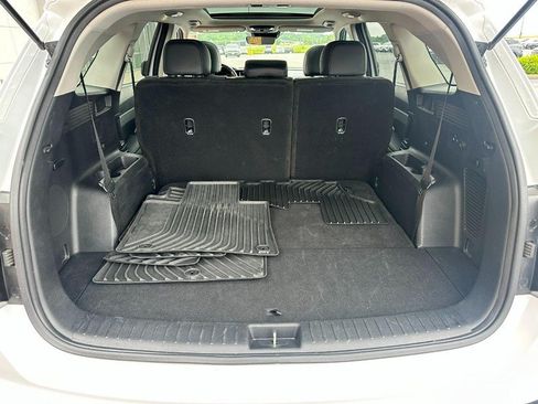 Used 2022 Kia Sorento S w/ Panoramic Sunroof Package FWD image 6