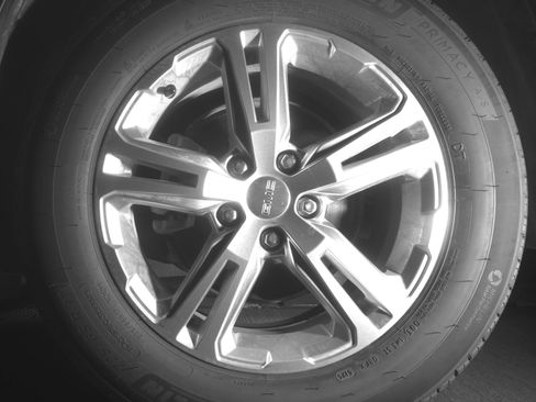Used 2024 GMC Terrain SLE FWD image 14