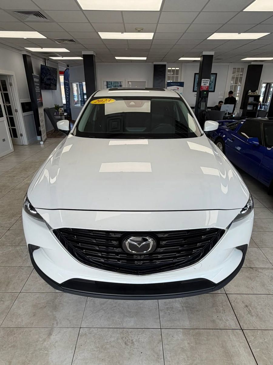 Used 2023 MAZDA CX-9 Touring Plus AWD/4WD image 2
