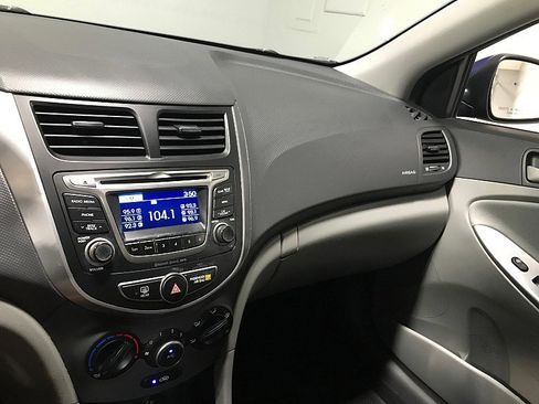Used 2015 Hyundai Accent GLS w/ Option Group 02 FWD image 26