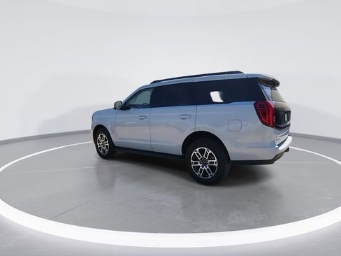 New 2026 Ford Expedition Active RWD image 6