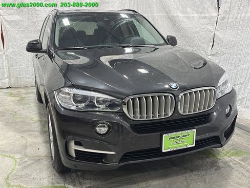 Used 2016 BMW X5 xDrive50i AWD/4WD image 33