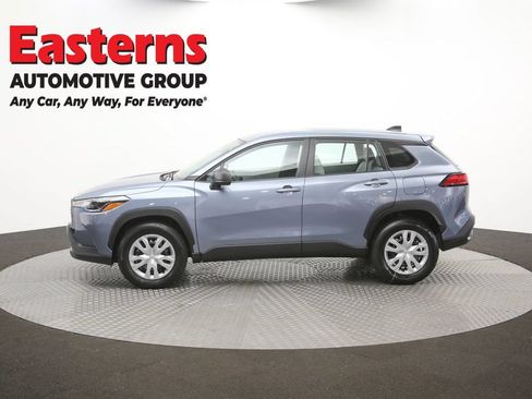 Used 2025 Toyota Corolla Cross L FWD image 52